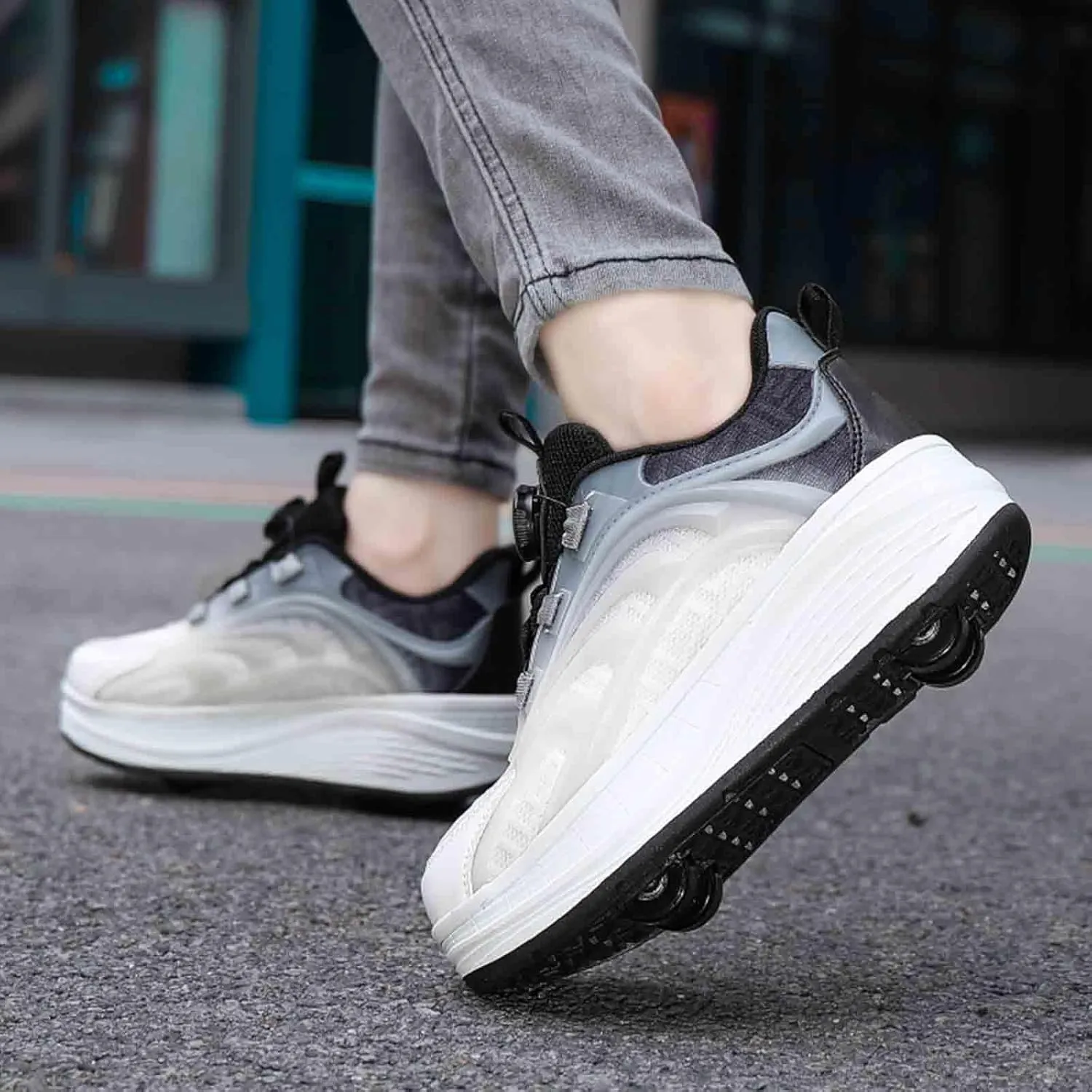 Absorb Sunlight Roller Skate Shoes with 4 Detachable Wheels Kids Skateboarding Shoe Slip in Sneakers for Girls Boys Birthday Thanksgiving Christmas Day