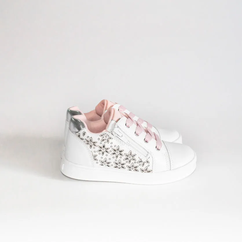 AC Girls' White Sneakers | 158/21-W