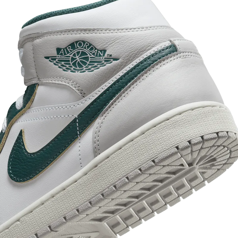 Air Jordan 1 Mid SE