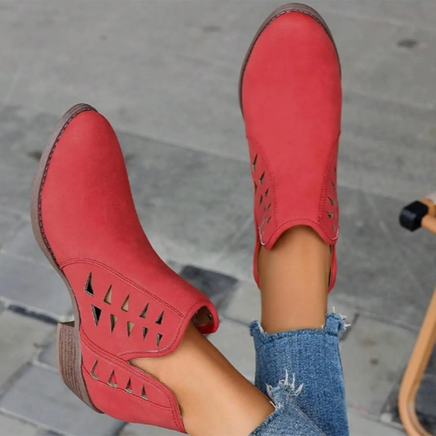 Ankle Boots for Women Low Heel Chunky Heel Boots Casual Fashion Pointed Toe Chunky Heels V Cut Comfy Boots for Women