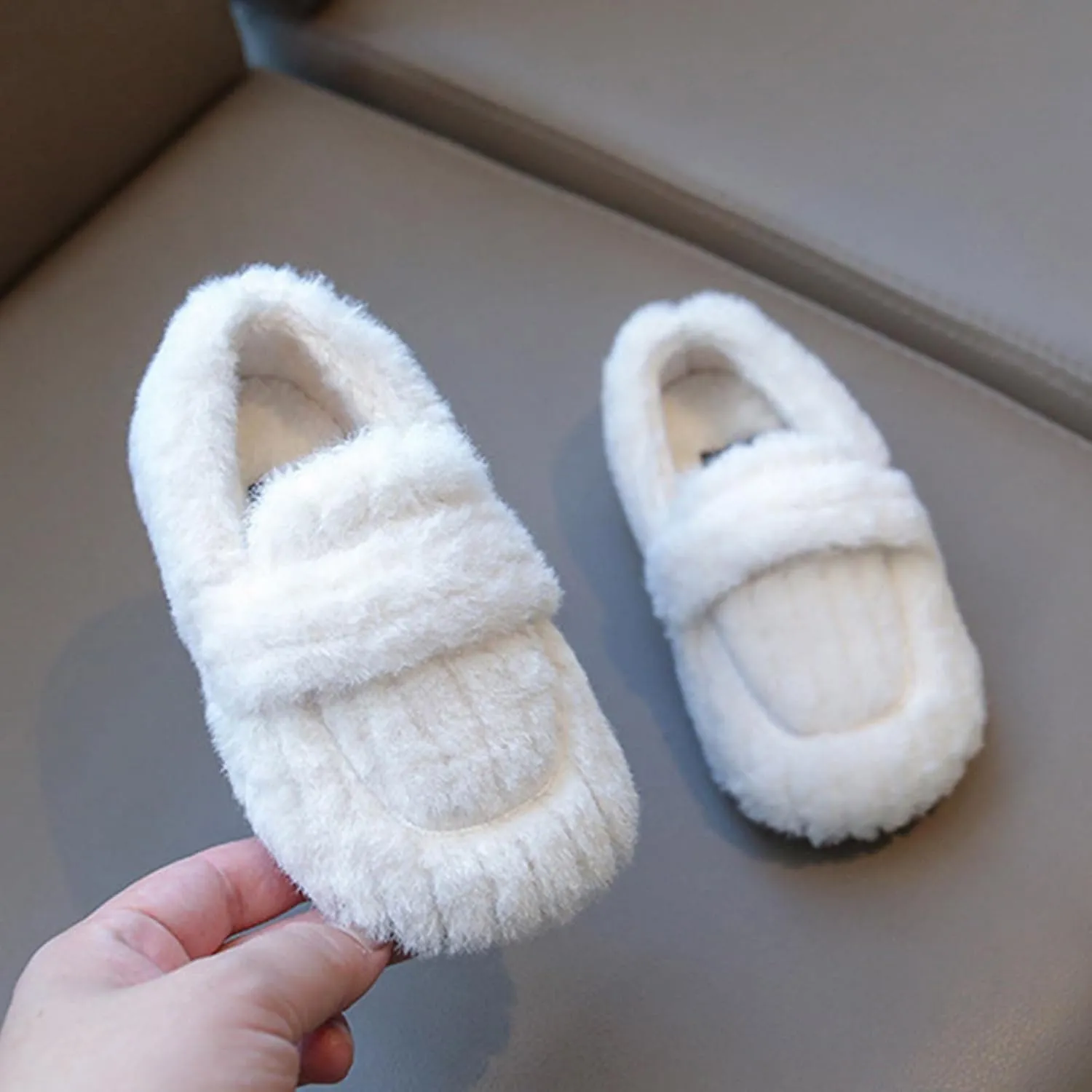 Fashionable Winter Children Boots Boys and Girls Cotton Shoes Flat Bottom Plush Warm Slip On Comfortable Non Boy Girl