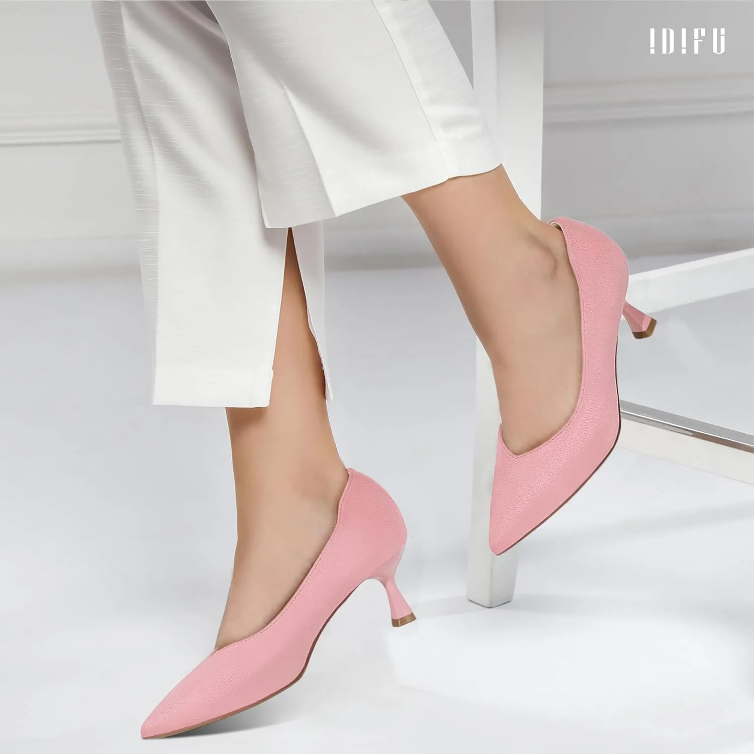 IDIFU IN3 Women's Pumps Kitten Closed Toe Heels Low Pointed Toe Heels Wedding Bridal Office Formal Work Prom Dress Shoes for Women Comfortable Dressy Trendy Cute Pumps Shoes