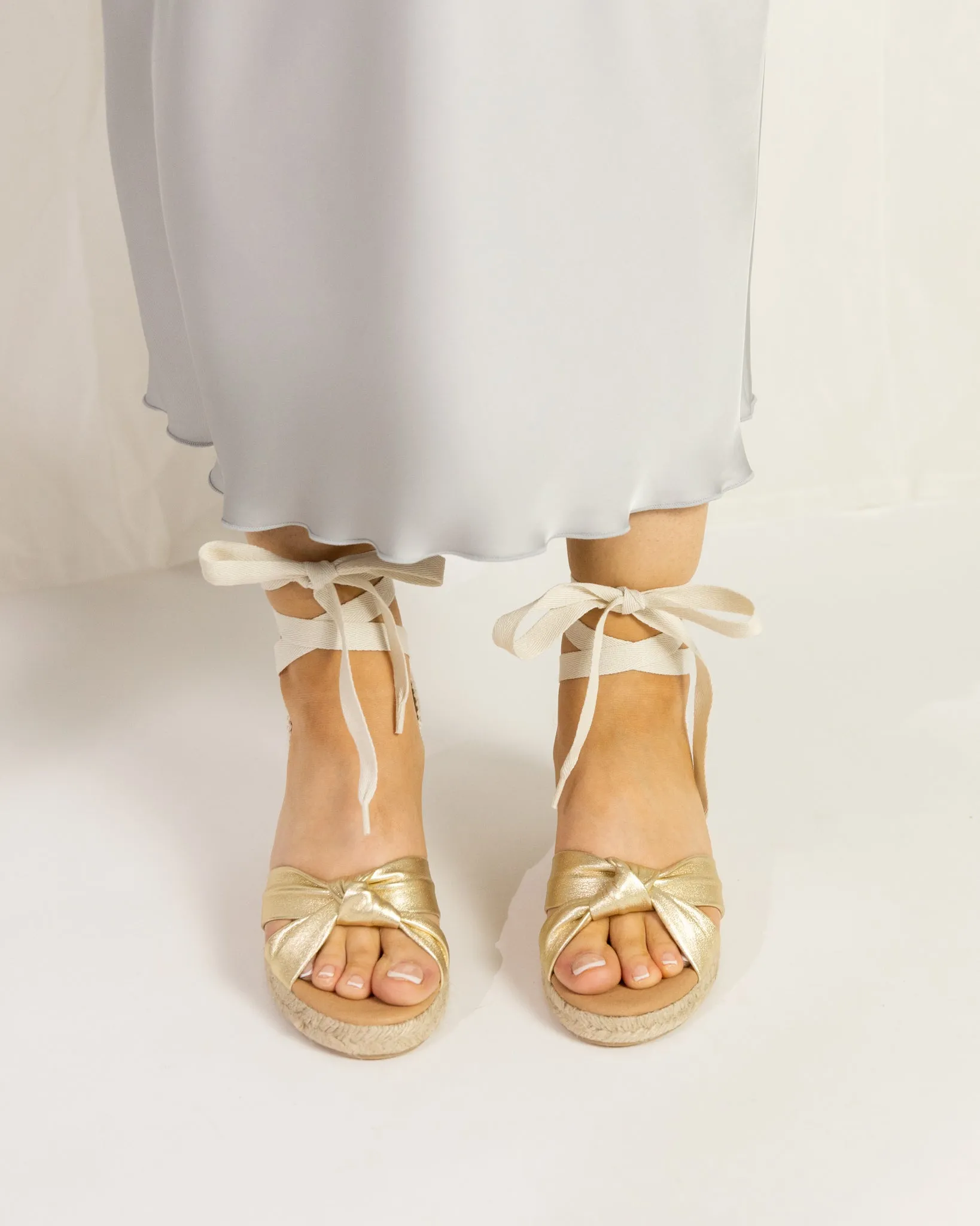 LOLA LOW PLATINO PLATFORM ESPADRILLO NAHKASANDAALIT