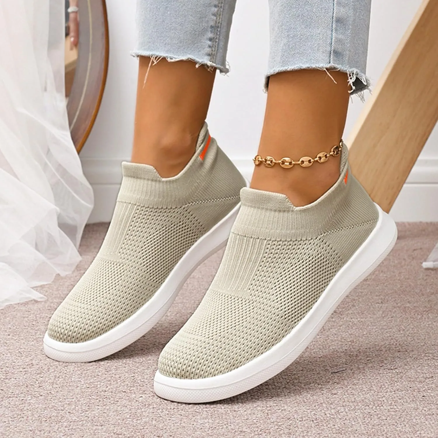 Men Slip-on Casual Trainers Walking Shoes Breathable Lightweight Comfortable Tennis Mesh Sneakers Non Slip Soft Sole Running Sneakers