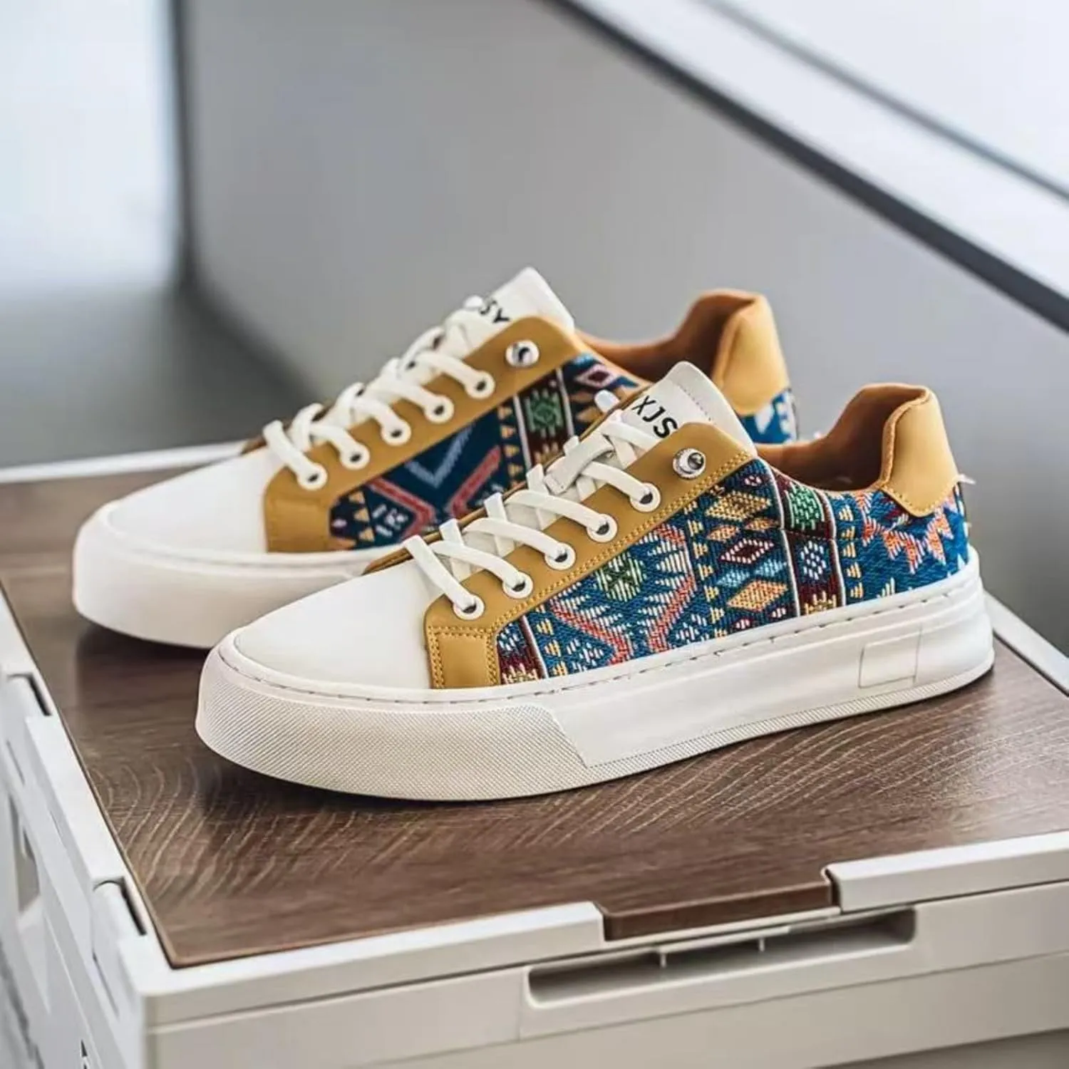 Men's Canvas Fashion Sneakers Floral Pattern Patchwork Low Top Breathable Lightweight Casual Walking Skate Shoes