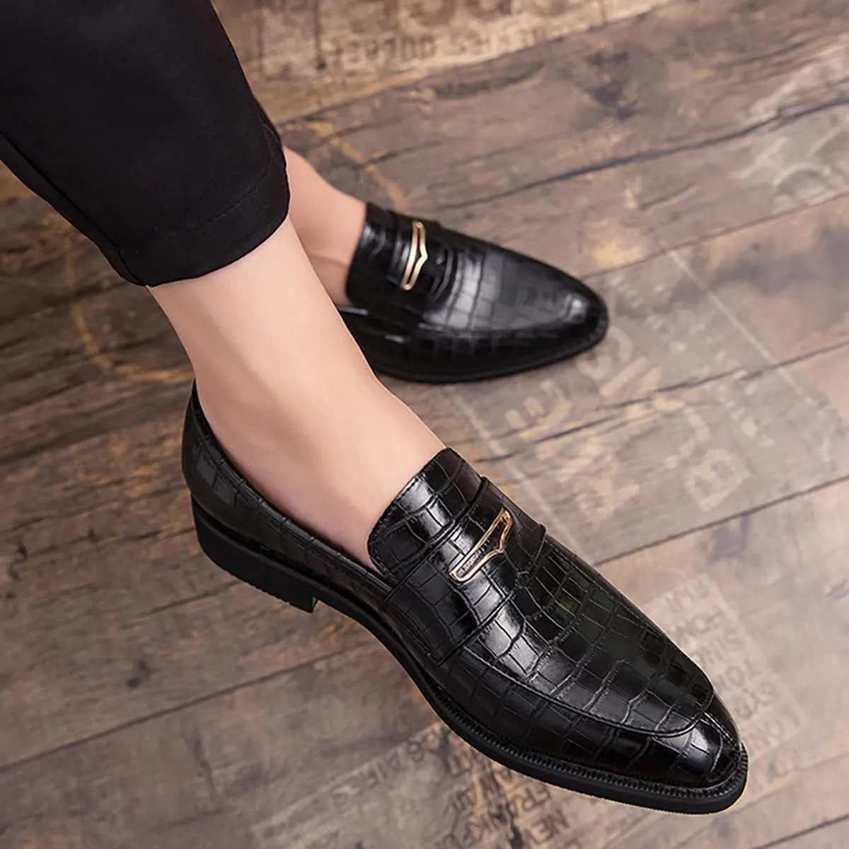 Men's Fashion Penny Loafers,Classic Slip on Pointed Toe Dress Oxfords,Comfortable Low Block Heel Business Formal Leather Shoes for Party Wedding Prom