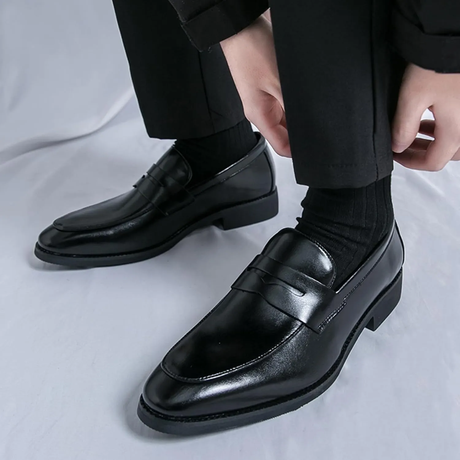 Men's Leather Penny Loafer Classic Round Toe Slip on Low Block Heel Formal Business Office Dress Shoes for Daily Casual Wedding Party Tuxedo
