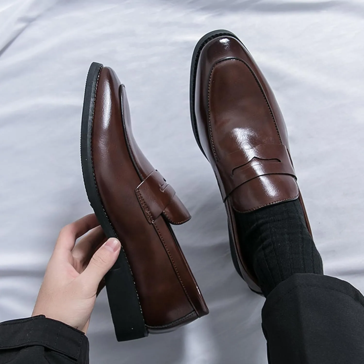 Men's Leather Penny Loafer Classic Round Toe Slip on Low Block Heel Formal Business Office Dress Shoes for Daily Casual Wedding Party Tuxedo