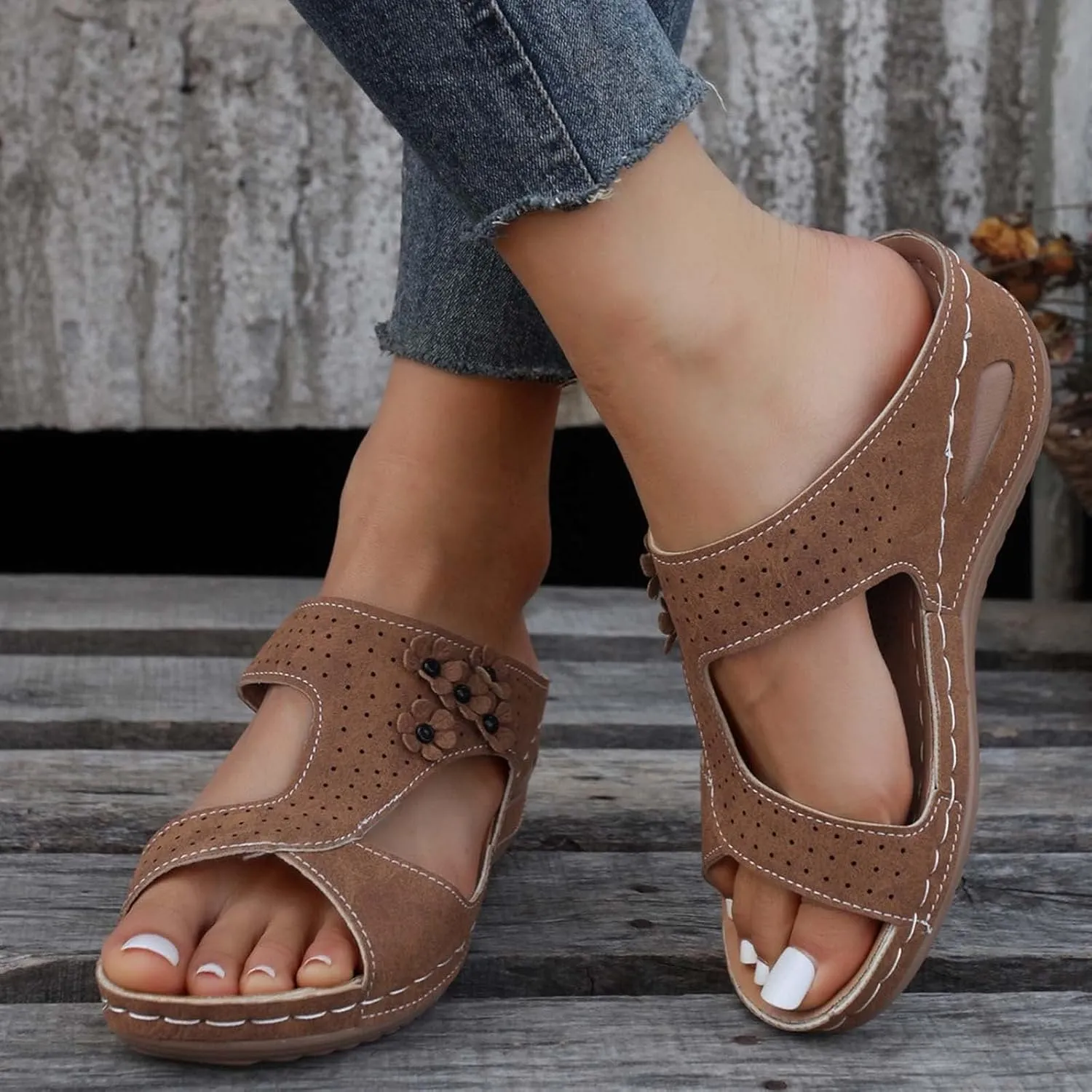 Orthopedic Sandals for Women Arch Support Wedges Sandals Leather Flowers Round Open Toe Slippers Hollow Out Breathable Slip On Slippers Comfort Beach Summer Shoes
