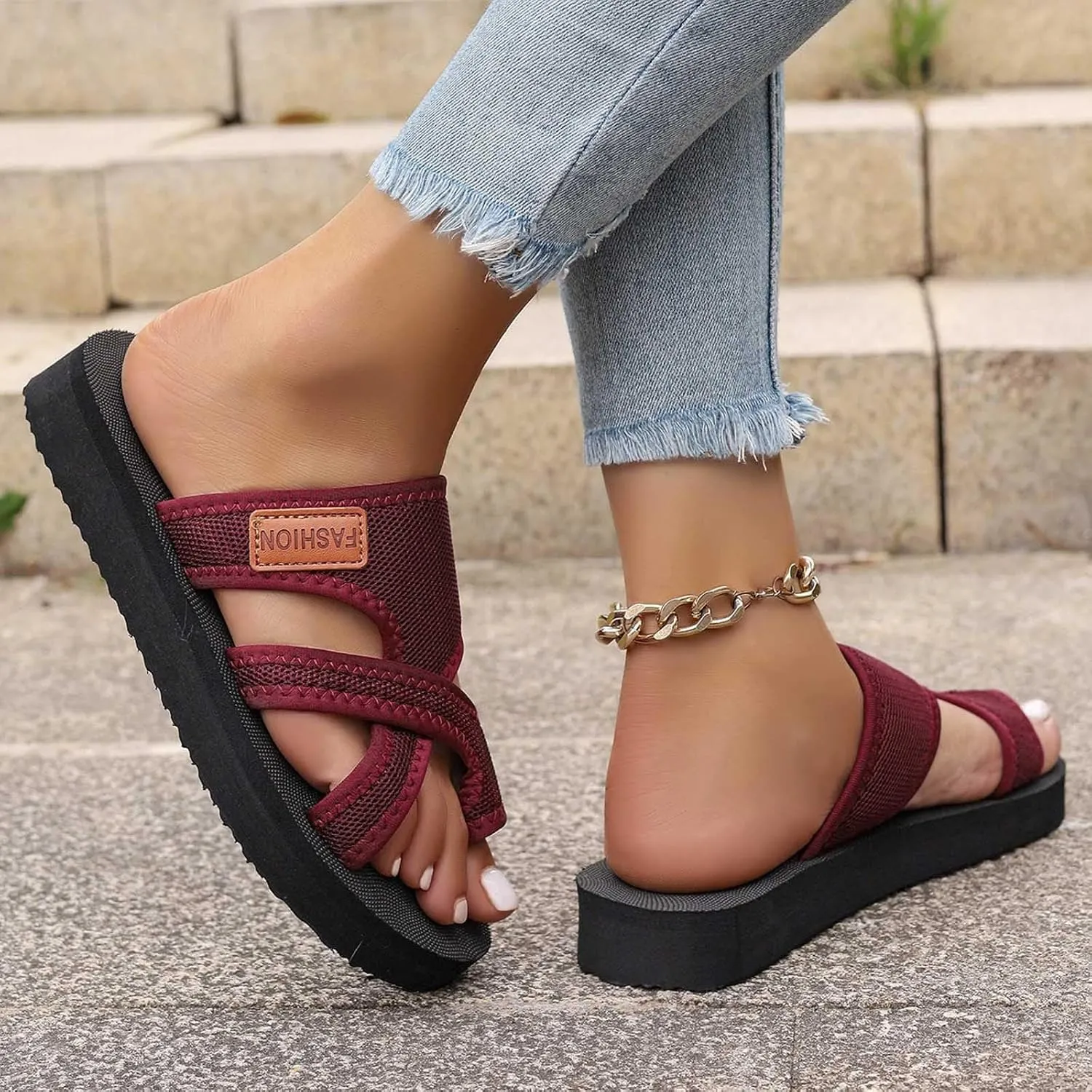 Summer Sandals for Women 2025 Fashion Comfortable Beach Walking Sandl Breathable Hollow Mesh Slide Orthopedic Sandals