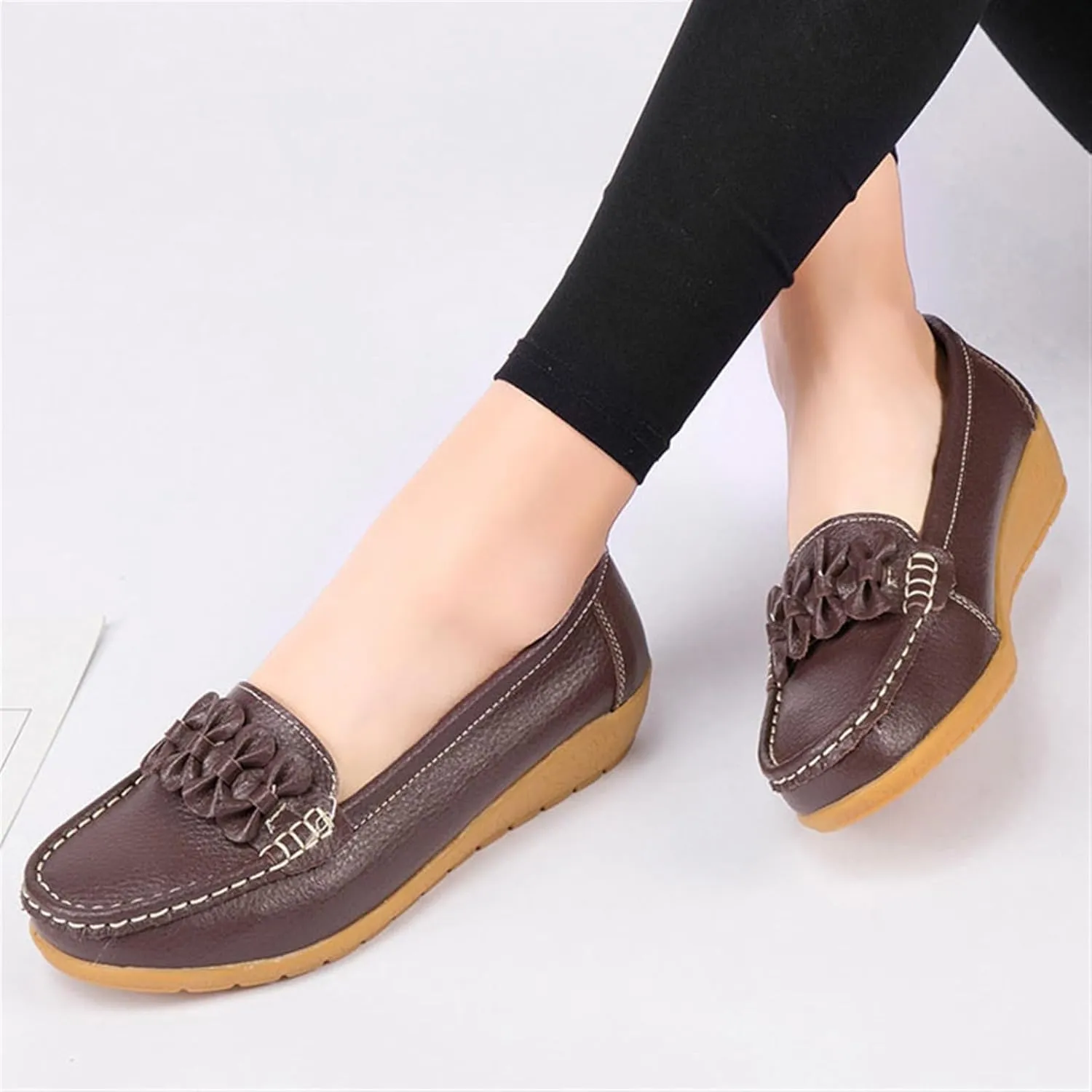 Women Nurse Sneakers, Comfortable Slip Resistant Breathable Bow Orthopedic Working Nursing Shoes, Casual Leather Loafers with Arch Support, Ideal for Nurse Healthcare Crews