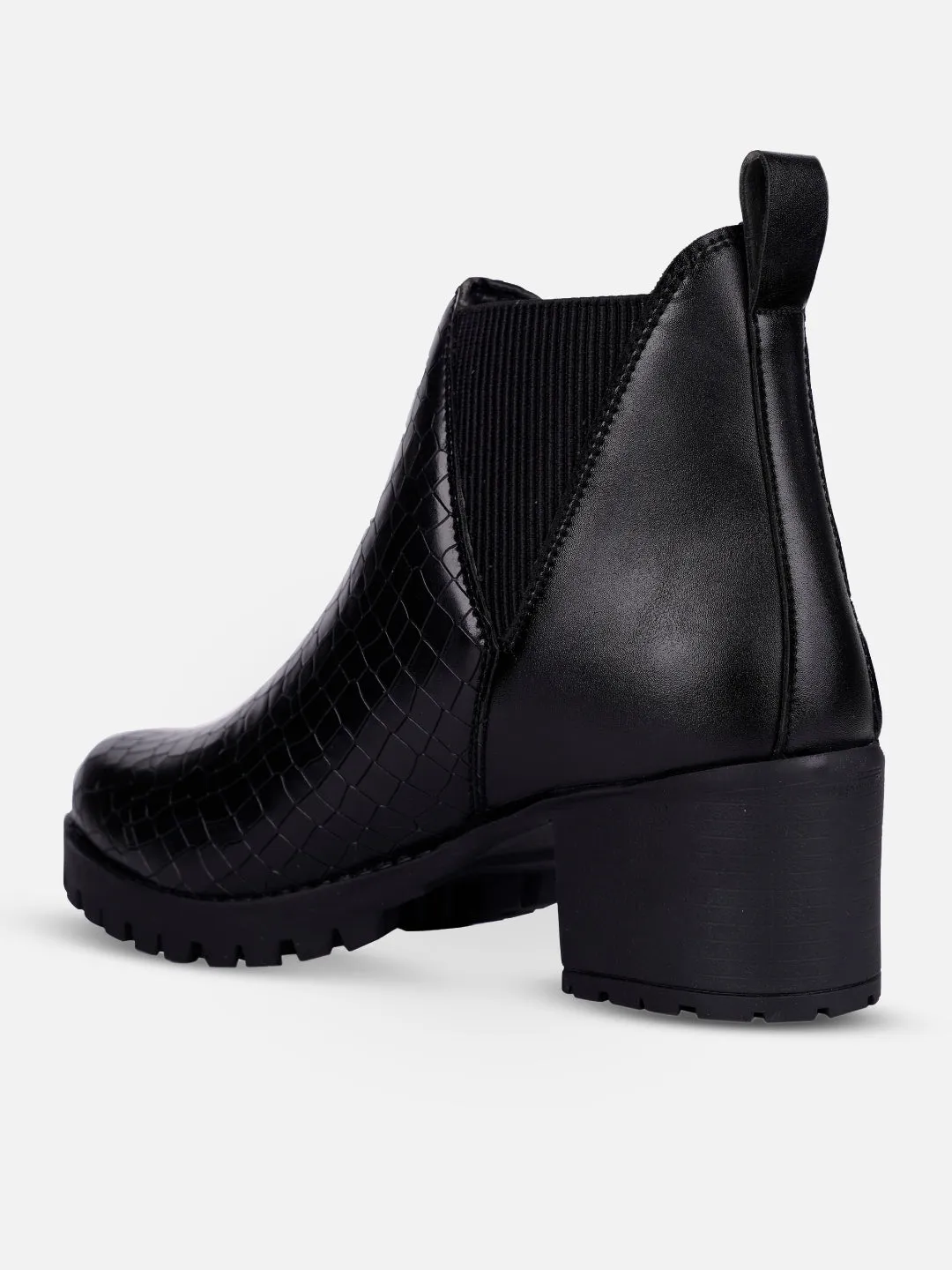 Women's Black Casual Boots (IU5004)