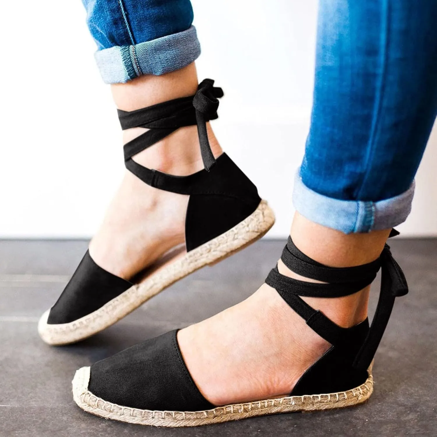 Womens Flat Sandals Closed Toe Wide Width Espadrille Hand-Stitching Sole Non Slip Shoes Hollow Out Vamp Tie-Up Ankle Strap Sandals for Women Casual Dressy