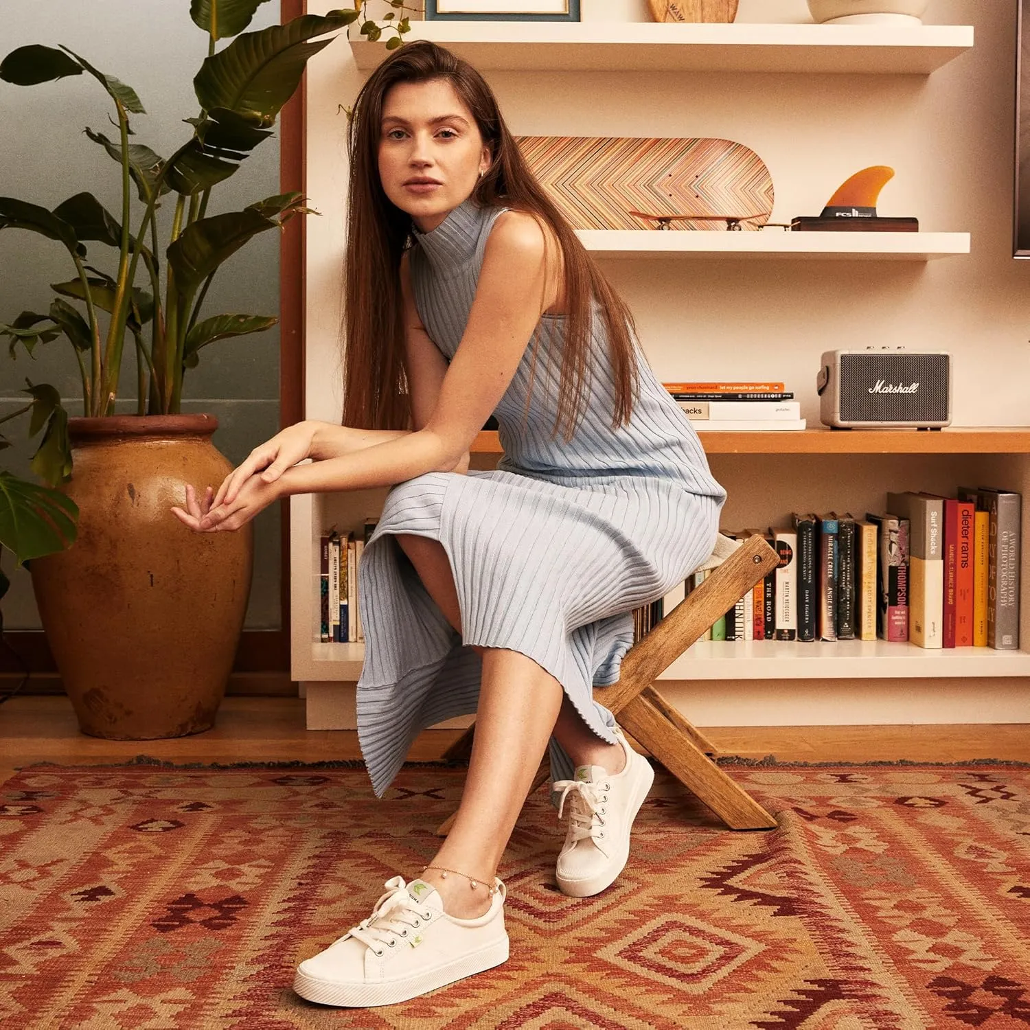 Women's OCA Low Canvas Sneaker - Women's
